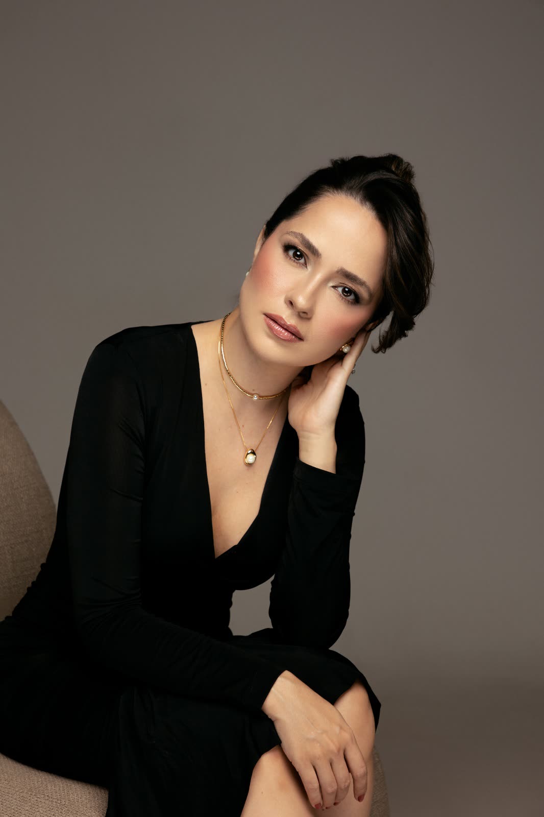 Retrato editorial em preto